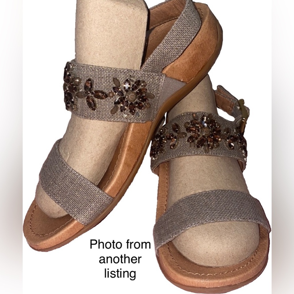 Nurture Briton Style Rhinestone Slingback Sandals